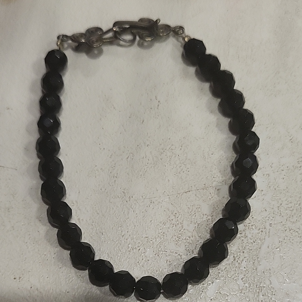 Elegant Black Onyx Beaded Bracelet